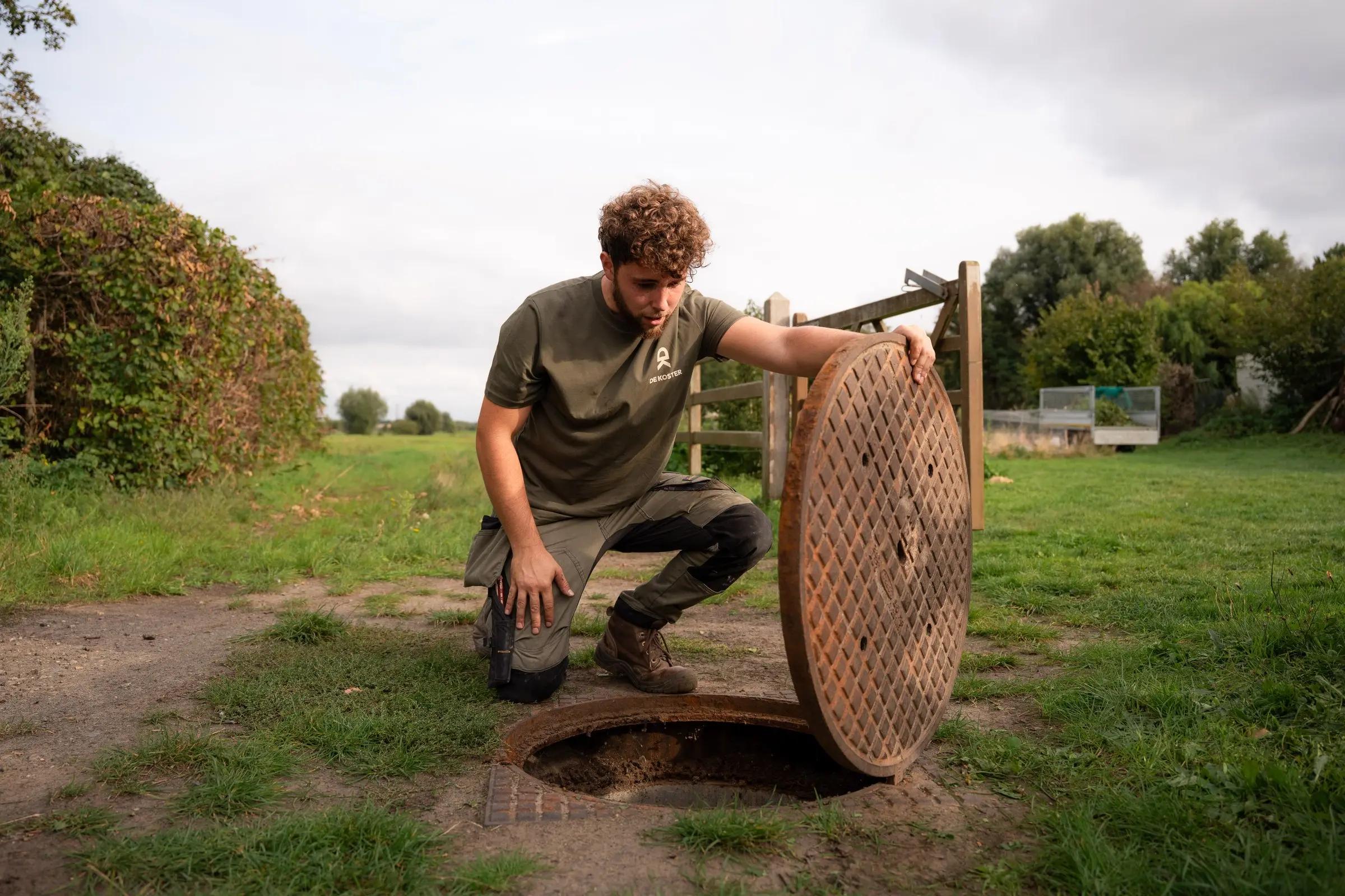 Boorden trimmen langs een pad